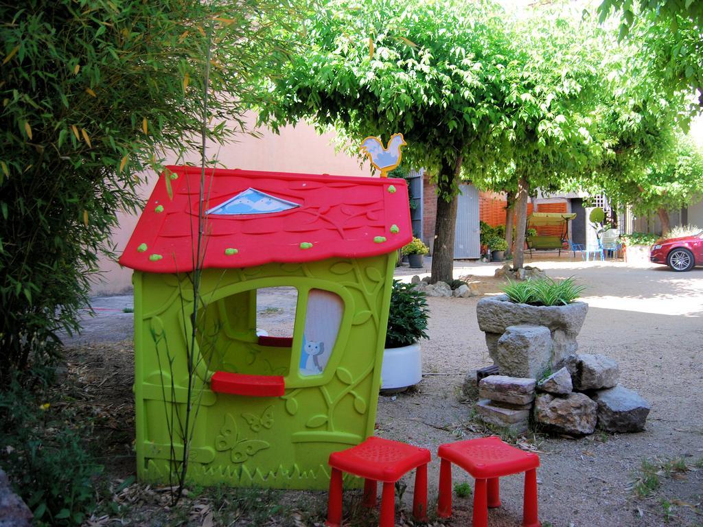 Hostal Fabrellas Caldes de Malavella Extérieur photo